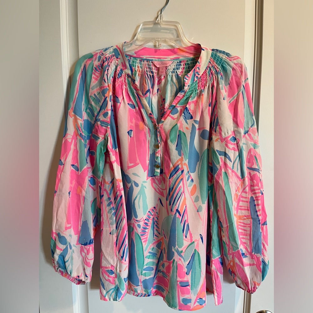 Lilly Pulitzer size small blouse
